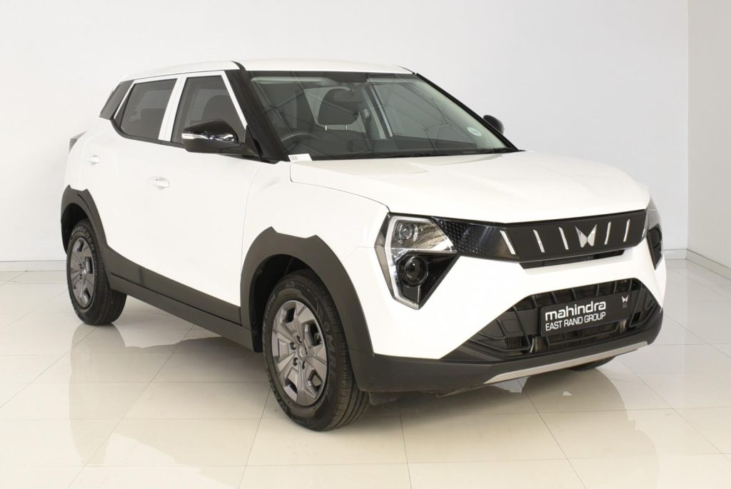 2025 Mahindra XUV 3XO 1.2T MX2 Manual